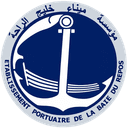 الشعار الرسمي للمؤسسة المينائية لخليج الراحة: مرساة وقارب تقليدي داخل ختم دائري